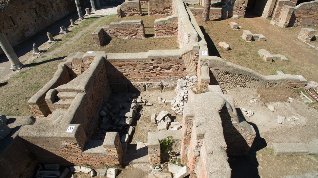 figure-25-ita_2016_09_08_ostia_insula_drone_jpg-780